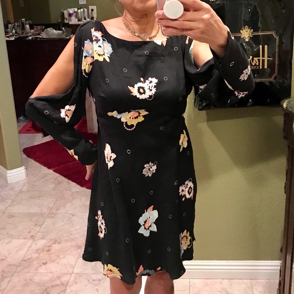 Free People black with flowers ๐ dress - Picture 2 of 7